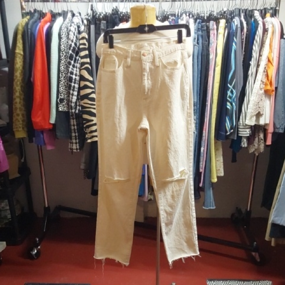 Universal Thread Goods Co. Women's Cream Jeans